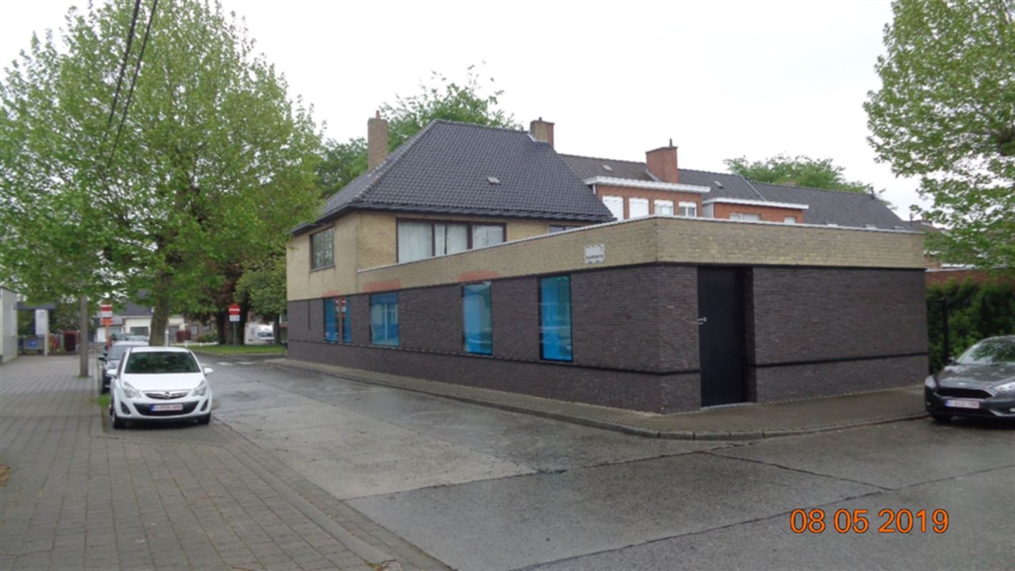Foto 2 : Burelen te 8510 MARKE (België) - Prijs € 463