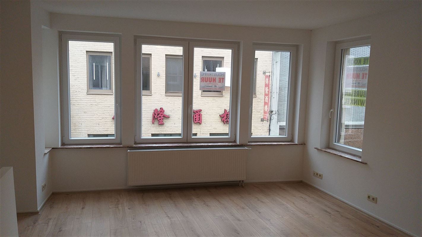 Foto 8 : Commercieel vastgoed te 8500 KORTRIJK (België) - Prijs € 570