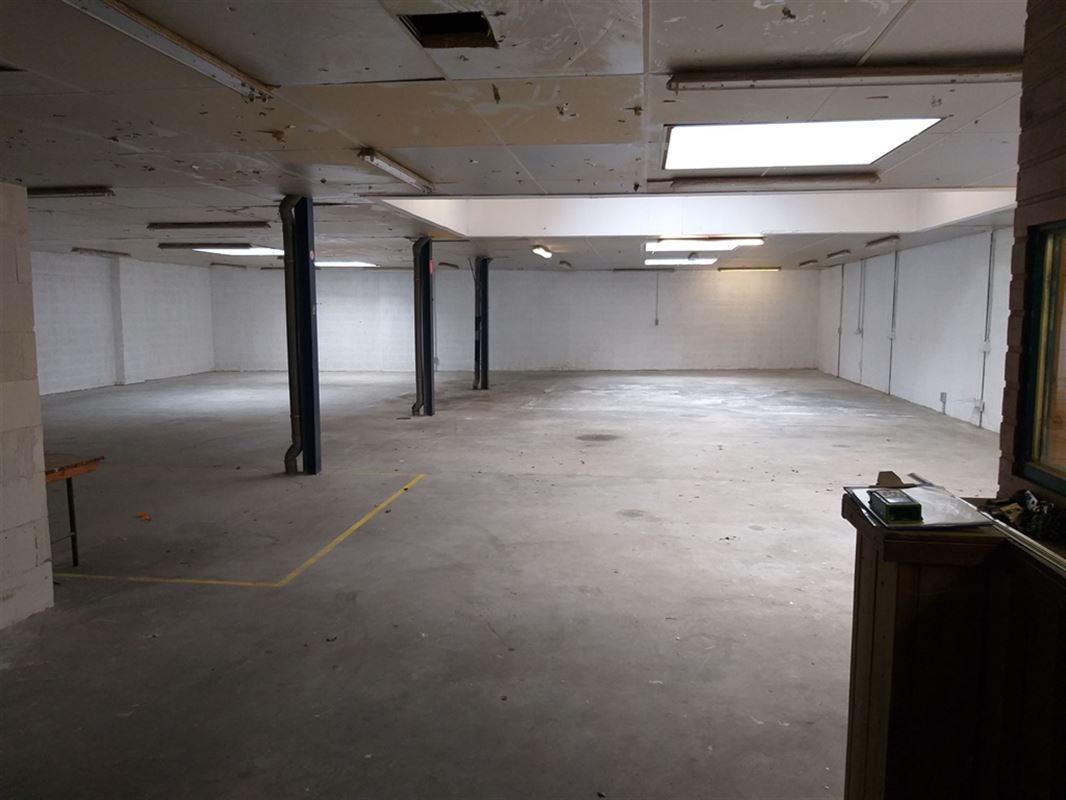 Foto 5 : Magazijn te 8500 KORTRIJK (België) - Prijs € 1.200