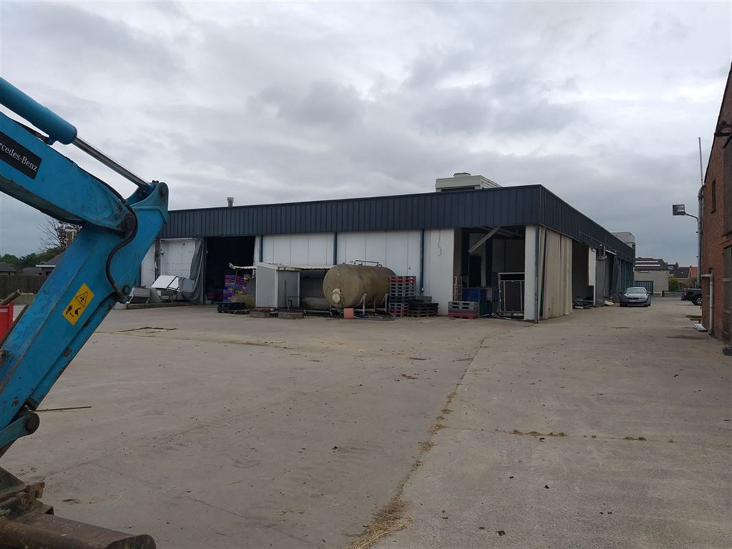 Foto 23 : Magazijn te 8770 INGELMUNSTER (België) - Prijs € 730.000