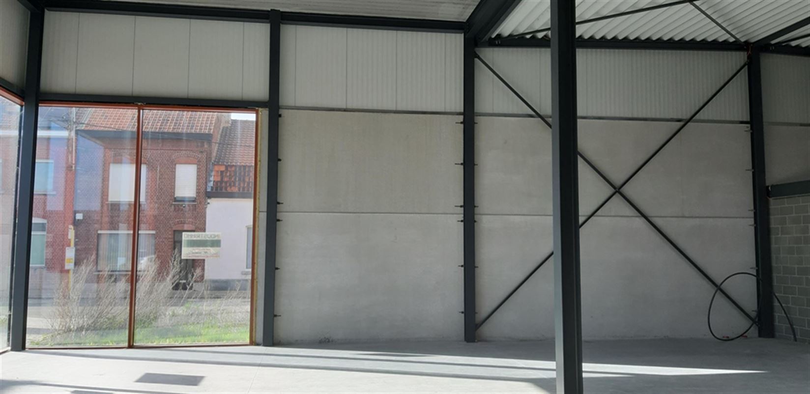 Foto 5 : Magazijn te 8500 KORTRIJK (België) - Prijs € 795.000