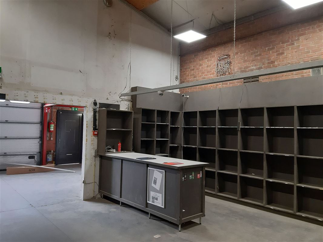 Image 20 :  à 9000 GENT (Belgique) - Prix 480.000 €