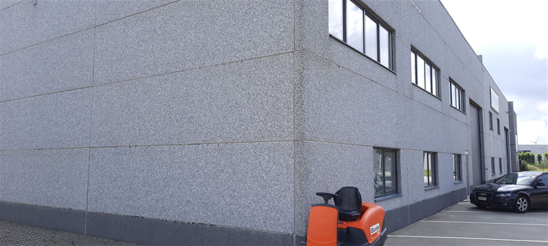 Foto 15 : Bedrijfsgebouwen te 9940 EVERGEM (België) - Prijs € 8.050