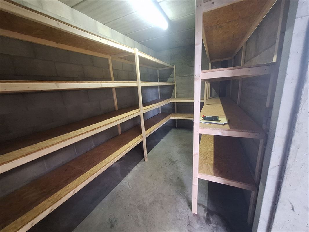 Image 5 :  à 8501 HEULE (Belgique) - Prix 800 €