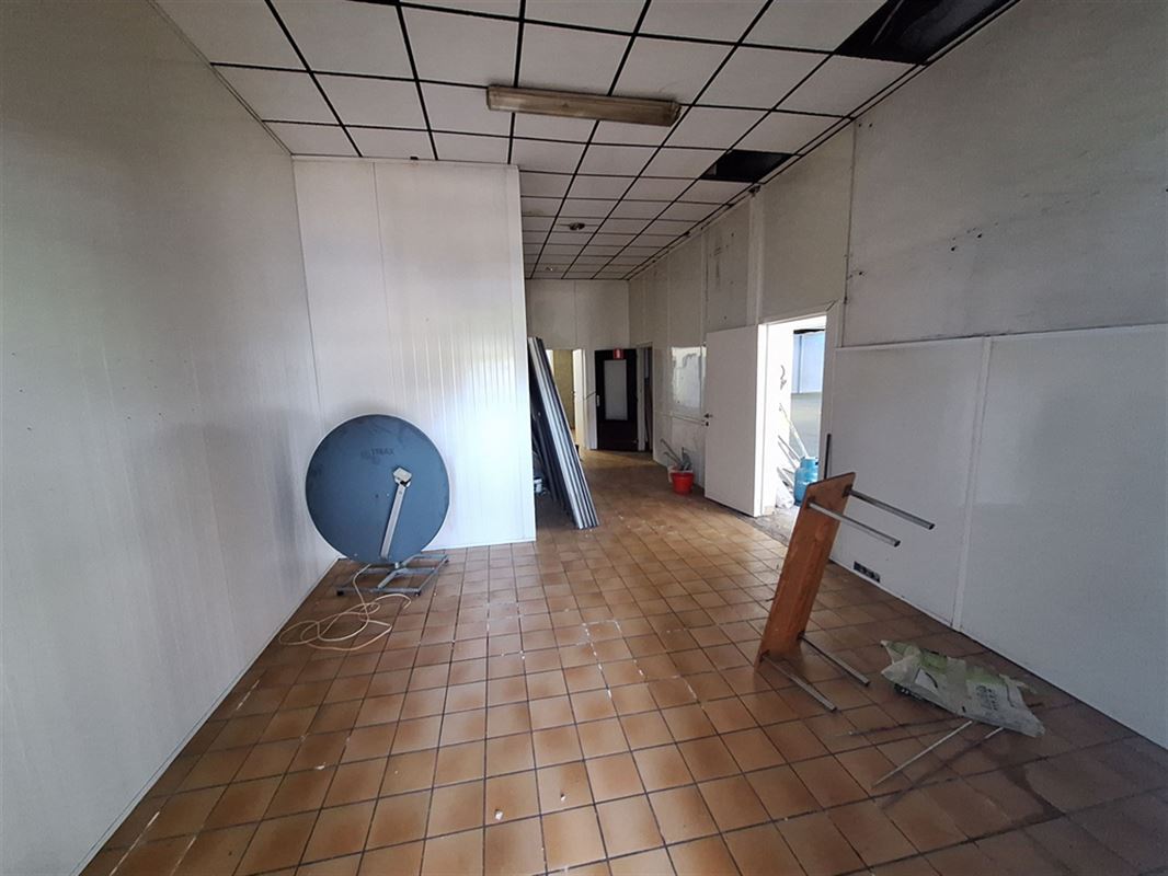 Image 9 :  à 8540 DEERLIJK (Belgique) - Prix 2.000 €