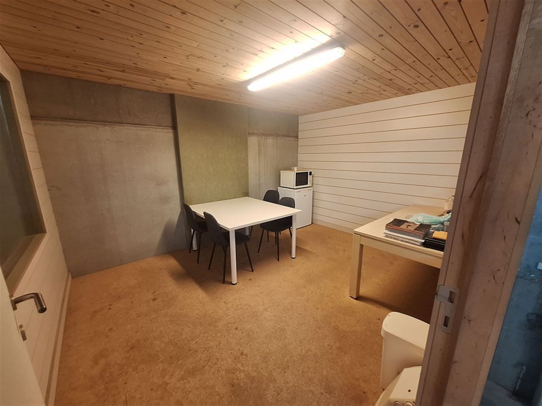 Foto 9 : Werkplaats te 8793 SINT-ELOOIS-VIJVE (België) - Prijs € 1.250