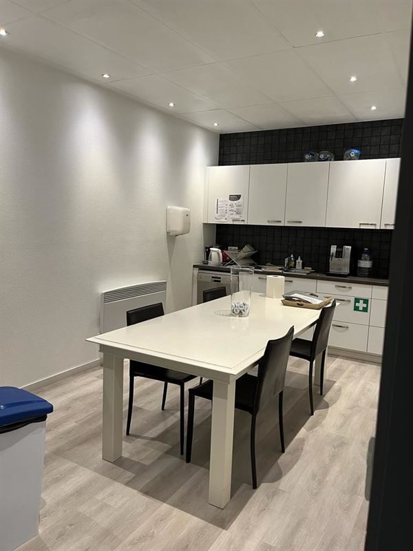 Foto 7 : Burelen te 9600 RONSE (België) - Prijs € 1.400