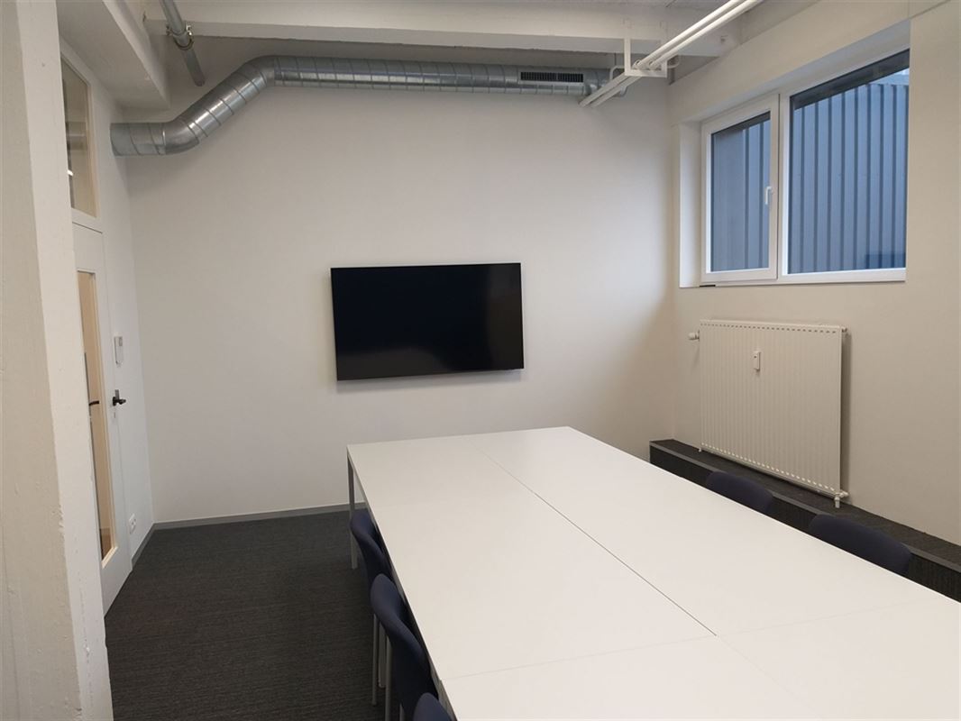 Foto 6 : Burelen te 8540 DEERLIJK (België) - Prijs € 540